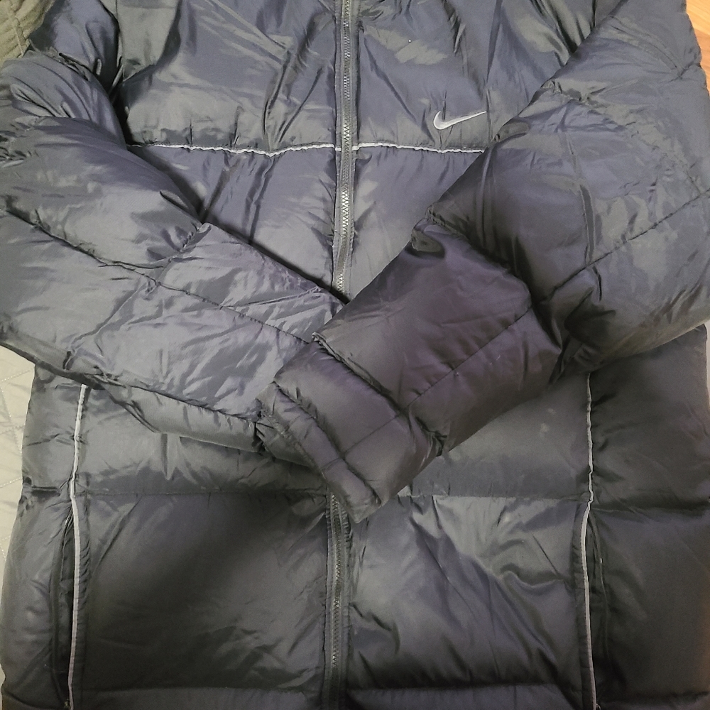 Vintage Nike puffer jacket